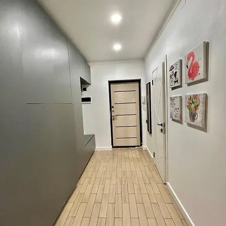 Жк Молодёжный На Тулебаева Almaty Exterior photo