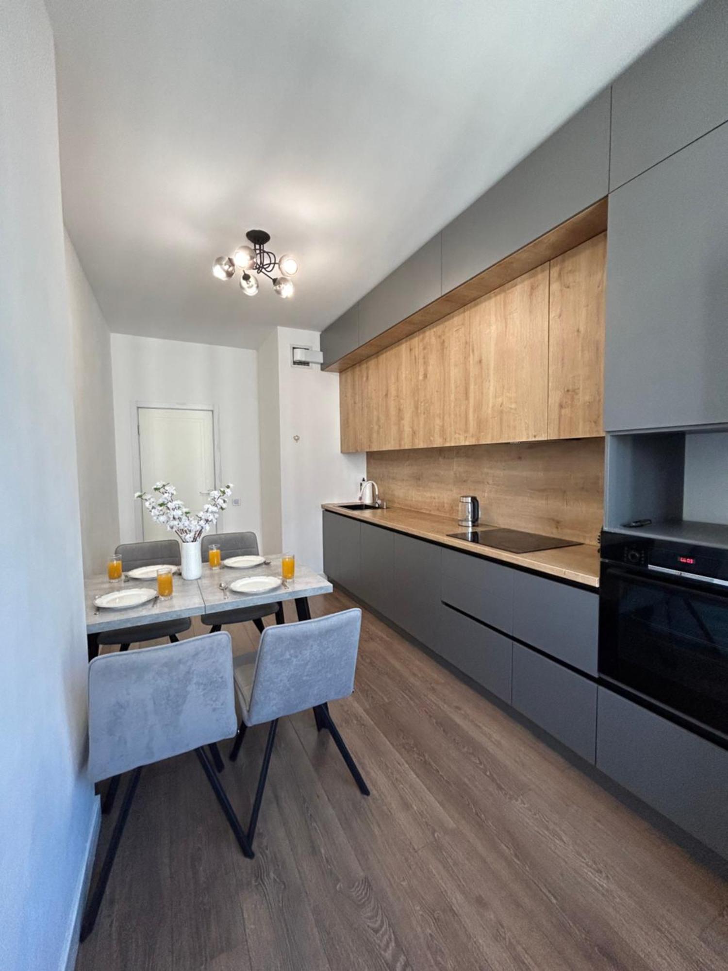 закрыто Apartment Almaty
