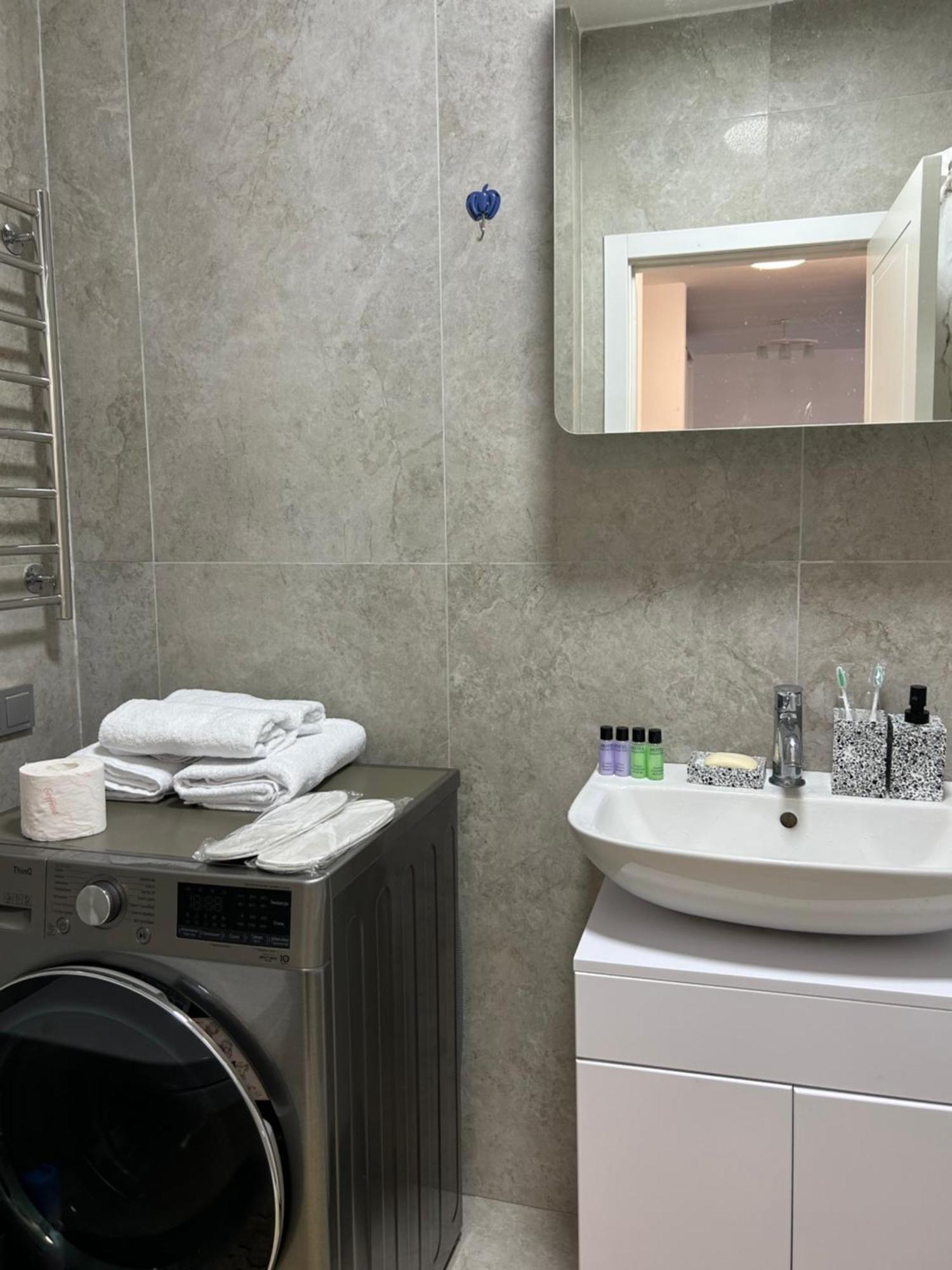 закрыто Apartment Almaty